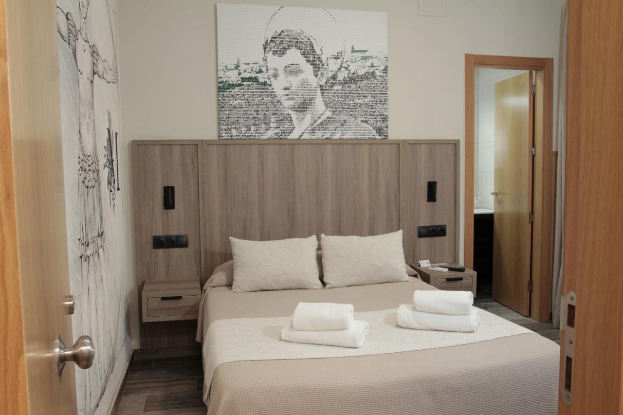 Hospedium Dlj Hostal Tematico Desde La Juderia Arjona Ngoại thất bức ảnh