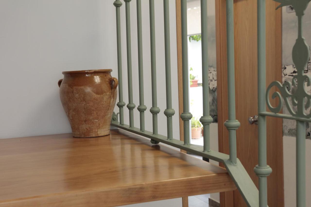 Hospedium Dlj Hostal Tematico Desde La Juderia Arjona Ngoại thất bức ảnh