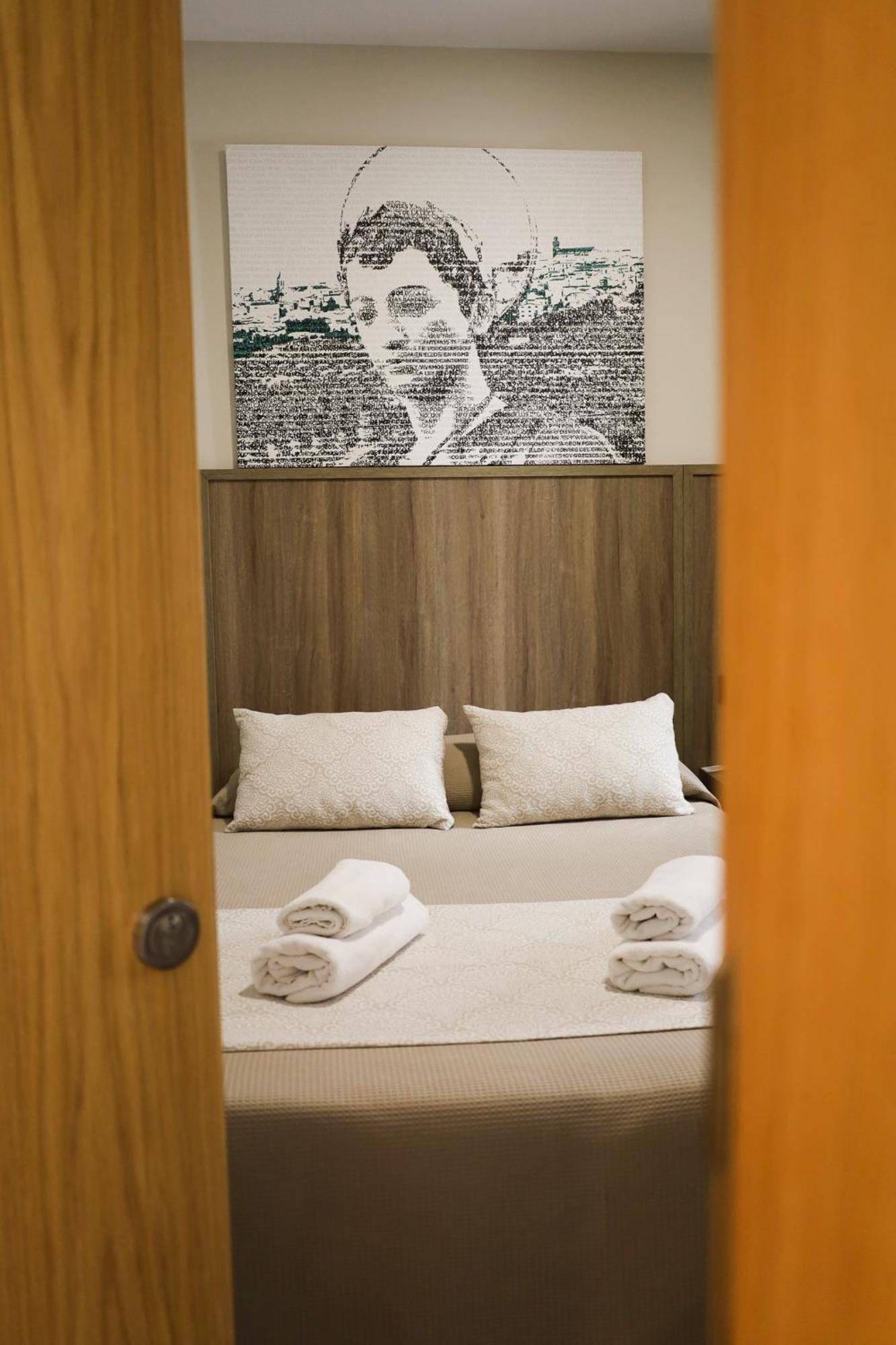 Hospedium Dlj Hostal Tematico Desde La Juderia Arjona Ngoại thất bức ảnh